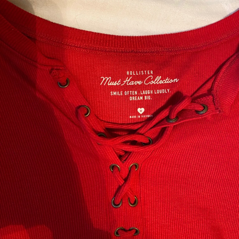 Red top - Picture 2 of 3